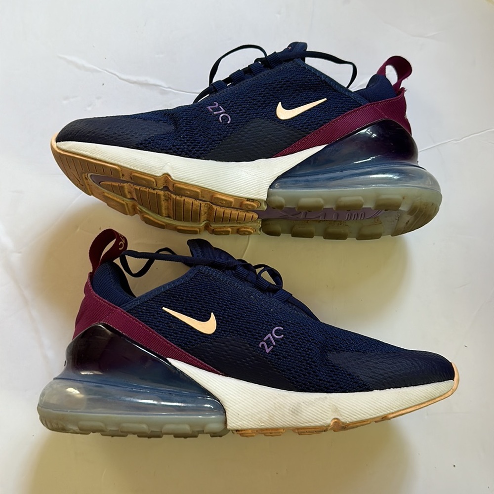 Nike Air 270